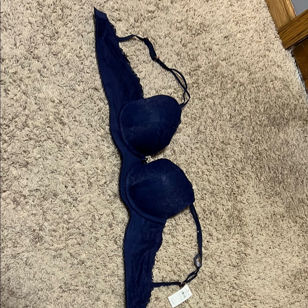 *Aerie Navy Lace Underwire Bra
